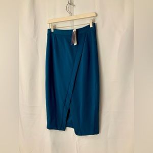 Hal Rubinstein cross over skirt Loren cross over brand new with tags size 4